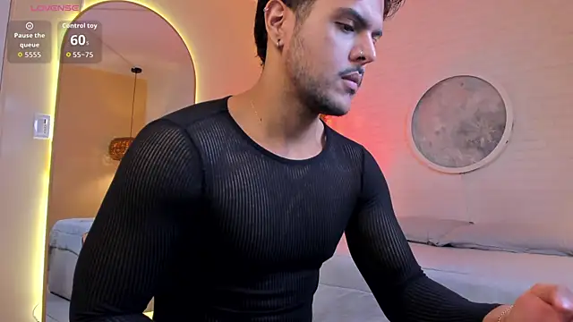 Snapshot of thiago_mercer chatting on 10/14/25, 11:00 thiago mercer online show from 10/14/25, 11:00