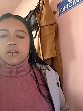 -Mia1 online show from 09/24/25, 01:25