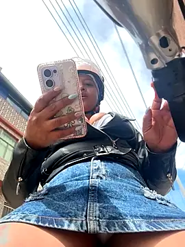 -Mia1 online show from 11/05/25, 03:34