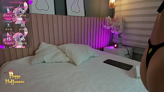 Maraia Ford online show from 10/28/25, 10:34