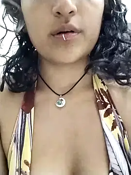 luna love xoxo online show from 10/05/25, 05:55