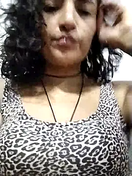 luna love xoxo online show from 11/06/25, 01:50