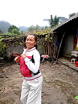 bany-xx online show from 09/10/25, 02:00