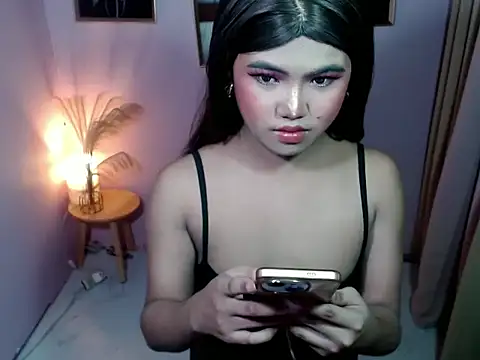 Snapshot of amazingjhanna chatting on 10/15/25, 05:29 amazingjhanna online show from 10/15/25, 05:29