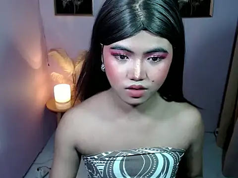 Snapshot of amazingjhanna chatting on 10/25/25, 05:04 amazingjhanna online show from 10/25/25, 05:04