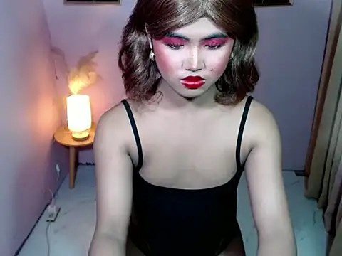 Snapshot of amazingjhanna chatting on 11/05/25, 04:56 amazingjhanna online show from 11/05/25, 04:56