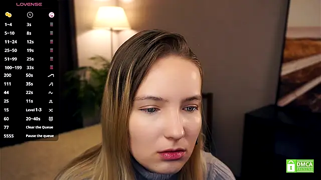 Snapshot of HongTomczak chatting on 10/08/25, 07:39 HongTomczak online show from 10/08/25, 07:39