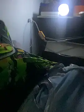 Snapshot of Jrivera22 chatting on 10/31/25, 11:06 Jrivera22 online show from 10/31/25, 11:06