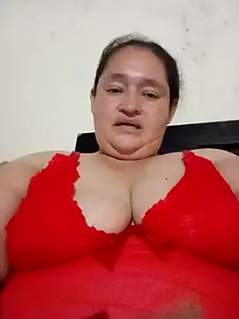 Snapshot of Sexyy-BBW chatting on 10/26/25, 11:20 Sexyy-BBW online show from 10/26/25, 11:20