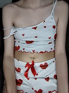 Snapshot of AnnieSparkle chatting on 10/10/25, 12:53 AnnieSparkle online show from 10/10/25, 12:53