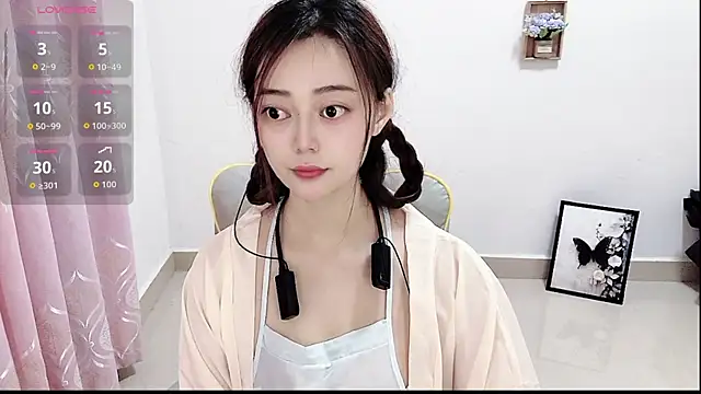 Snapshot of Abb-qiaoyi chatting on 09/24/25, 05:27 Abb-qiaoyi online show from 09/24/25, 05:27