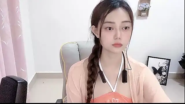Snapshot of Abb-qiaoyi chatting on 09/26/25, 05:22 Abb-qiaoyi online show from 09/26/25, 05:22