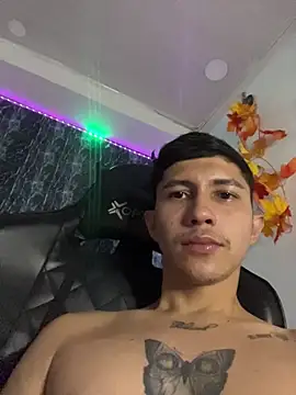 Alejandro BigCock22 online show from 10/27/25, 04:38