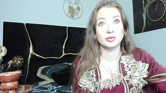 RebekaRose online show from 10/31/25, 11:39