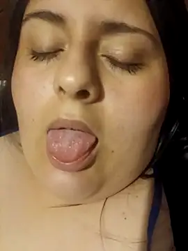 Snapshot of tudiablitalitabellaaa chatting on 10/20/25, 02:34 tudiablitalitabellaaa online show from 10/20/25, 02:34