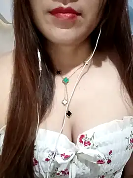 Snapshot of Mago-sweet chatting on 09/17/25, 05:47 Mago-sweet online show from 09/17/25, 05:47