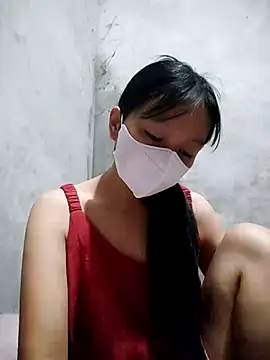 Lilyy-y online show from 10/13/25, 09:04