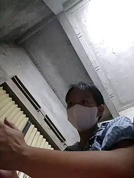 Lilyy-y online show from 10/15/25, 09:15