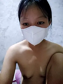 Lilyy-y online show from 10/17/25, 09:50