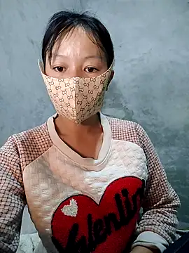 Lilyy-y online show from 10/24/25, 10:06