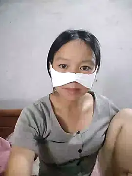 Lilyy-y online show from 11/09/25, 01:31