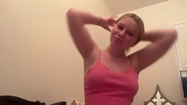 xoxokayy18 online show from 10/23/25, 05:51