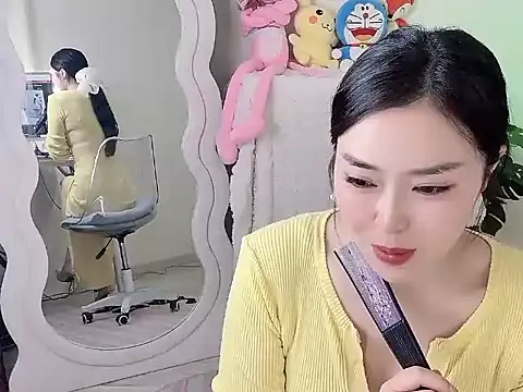 QQ  2025 online show from 09/12/25, 10:37