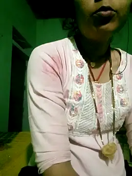 Hot-yuo84 online show from 10/23/25, 05:44