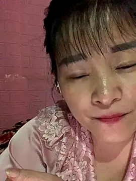 Star-sweet online show from 10/23/25, 03:00