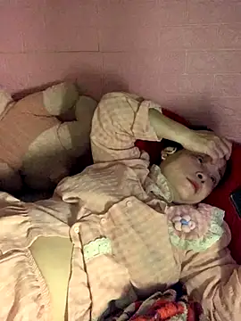 Star-sweet online show from 11/18/25, 03:12