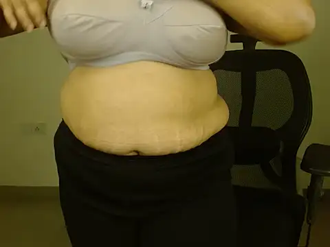 Your candy 47 online show from 10/11/25, 05:00