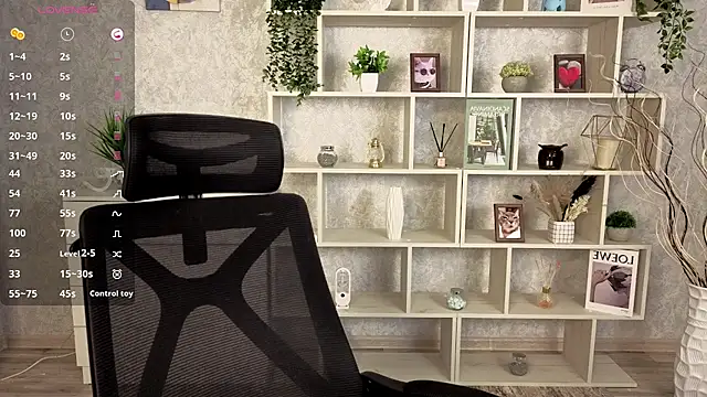 EchoBloom online show from 10/28/25, 10:41