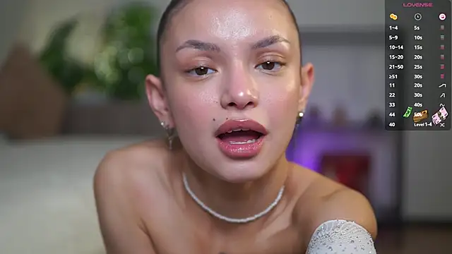 Dubai Choco online show from 10/13/25, 05:07