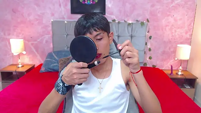 Snapshot of MAXIMILIANO__HOT chatting on 09/09/25, 06:18 MAXIMILIANO HOT online show from 09/09/25, 06:18