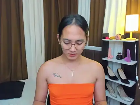 URHottestAngel online show from 10/08/25, 05:21