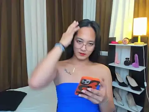 URHottestAngel online show from 10/09/25, 05:11