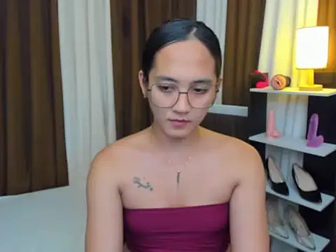 URHottestAngel online show from 10/27/25, 12:53