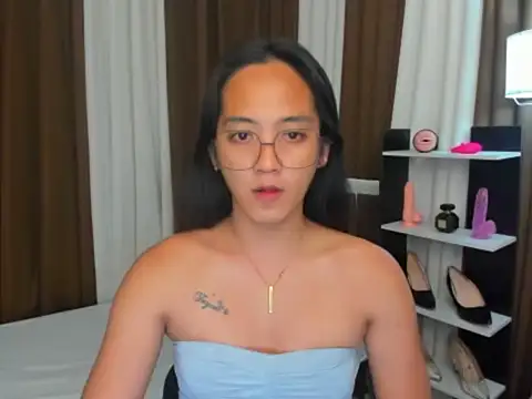 URHottestAngel online show from 11/03/25, 04:52