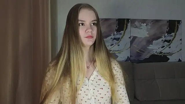 Snapshot of Angel_oci chatting on 11/05/25, 01:22 Angel oci online show from 11/05/25, 01:22