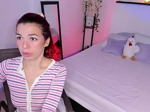 selene boyer online show from 09/09/25, 04:06