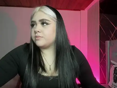 Snapshot of im_bunny__ chatting on 11/07/25, 07:36 im bunny online show from 11/07/25, 07:36