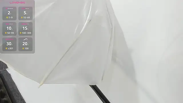 iamCharlotte19 online show from 11/13/25, 07:46