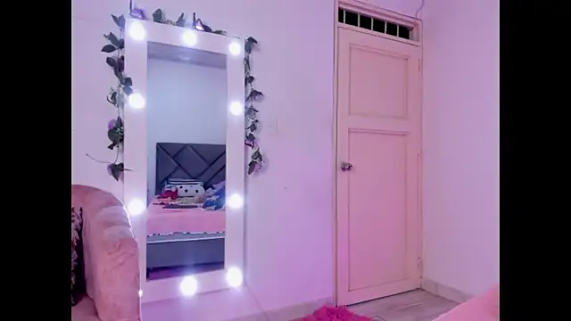 kazumikyoo7 online show from 10/31/25, 01:17