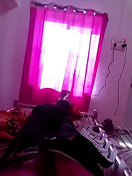 SmartLoda143 online show from 11/10/25, 09:41