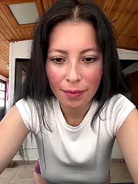 Snapshot of Mia_salinass chatting on 09/12/25, 07:14 Mia salinass online show from 09/12/25, 07:14