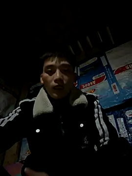 Chao xxx online show from 11/11/25, 01:00