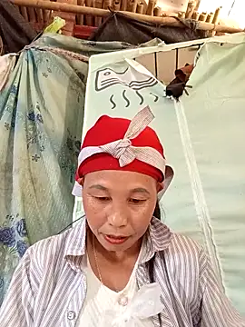 Snapshot of me-cute chatting on 11/06/25, 07:53 me-cute online show from 11/06/25, 07:53