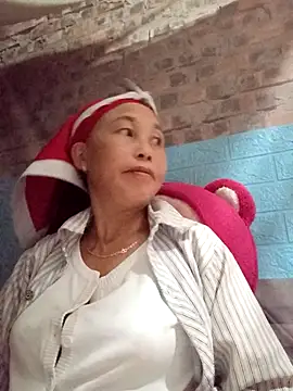 Snapshot of me-cute chatting on 11/14/25, 08:07 me-cute online show from 11/14/25, 08:07