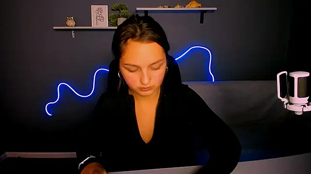 Snapshot of afina_crazy chatting on 10/06/25, 07:22 afina crazy online show from 10/06/25, 07:22