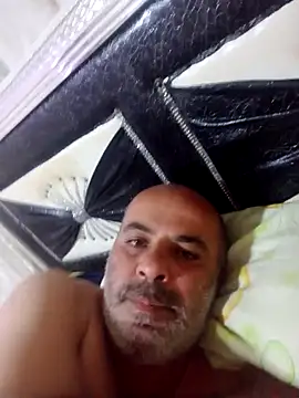 Snapshot of ahmetsoner4644 chatting on 09/14/25, 05:45 ahmetsoner4644 online show from 09/14/25, 05:45